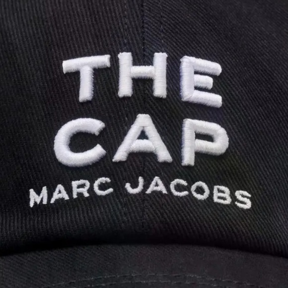 NWT MARC JACOBS THE Cap Logo hat Black white